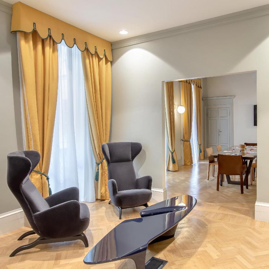 Hotel Indigo Milan - Corso Monforte, an IHG Hotel Esterno foto