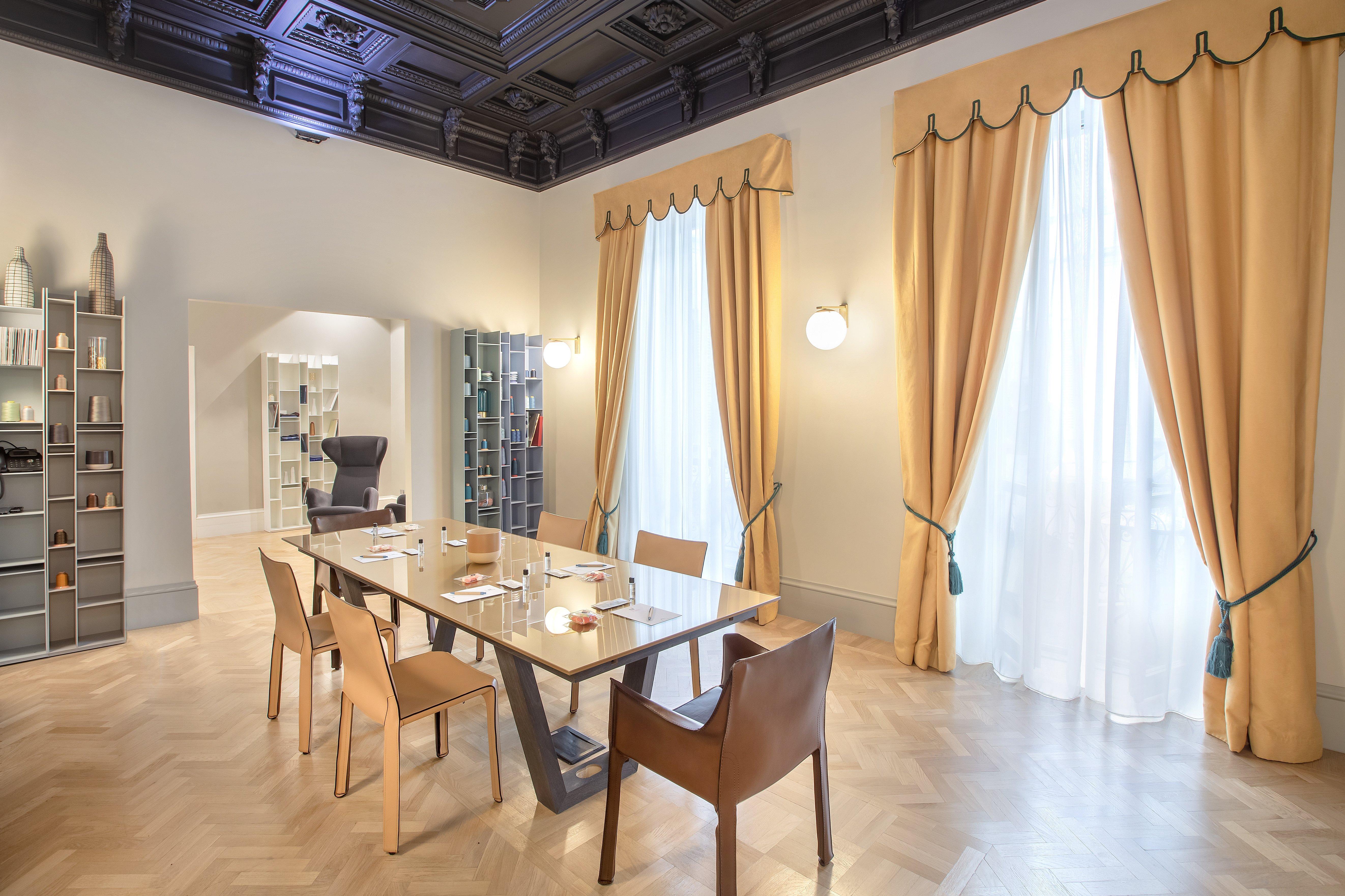 Hotel Indigo Milan - Corso Monforte, an IHG Hotel Esterno foto