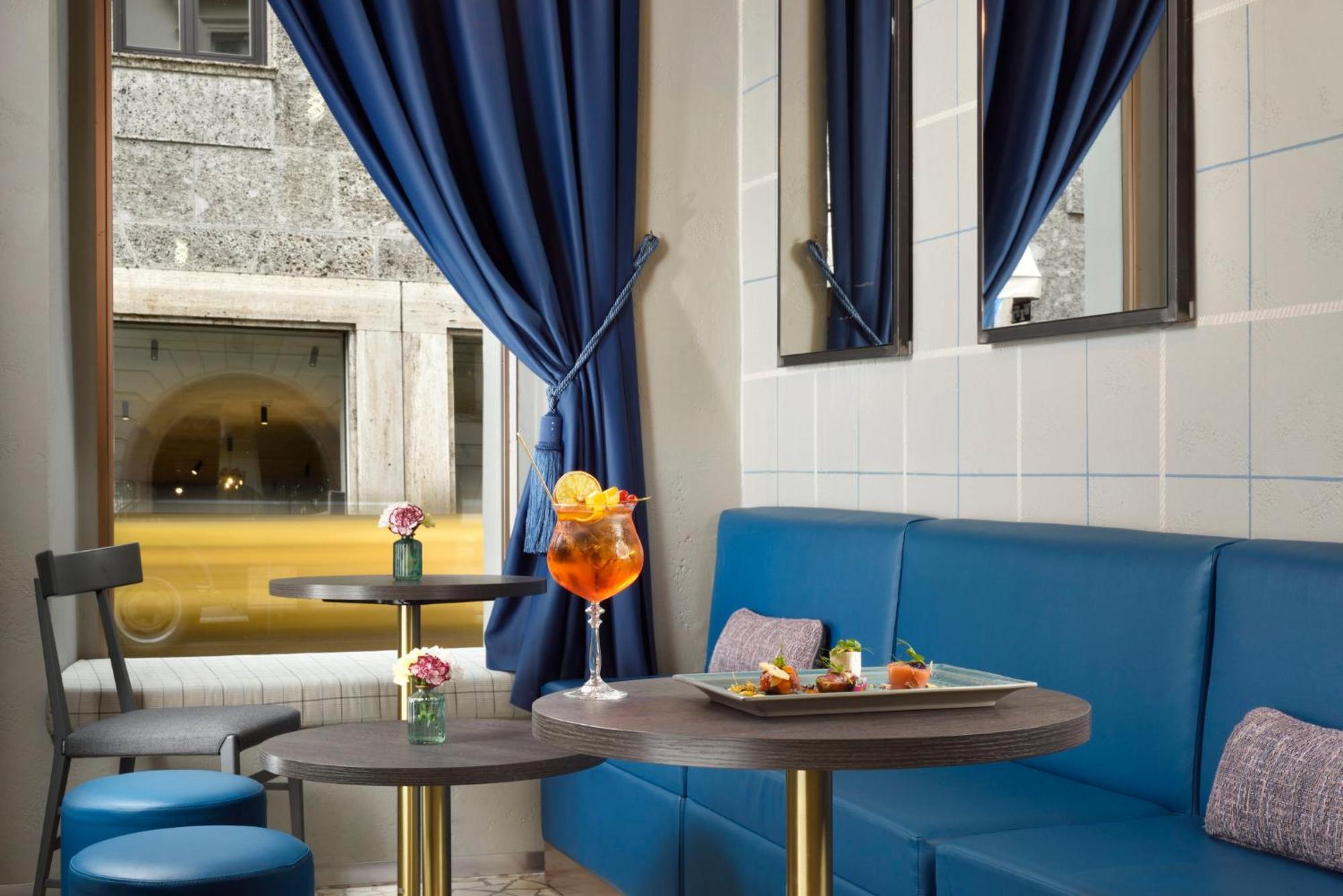Hotel Indigo Milan - Corso Monforte, an IHG Hotel Esterno foto
