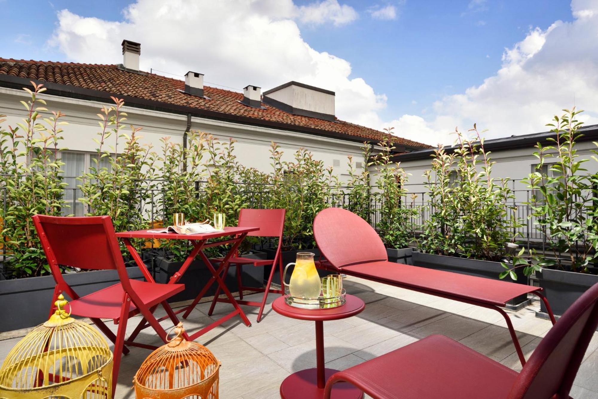 Hotel Indigo Milan - Corso Monforte, an IHG Hotel Esterno foto